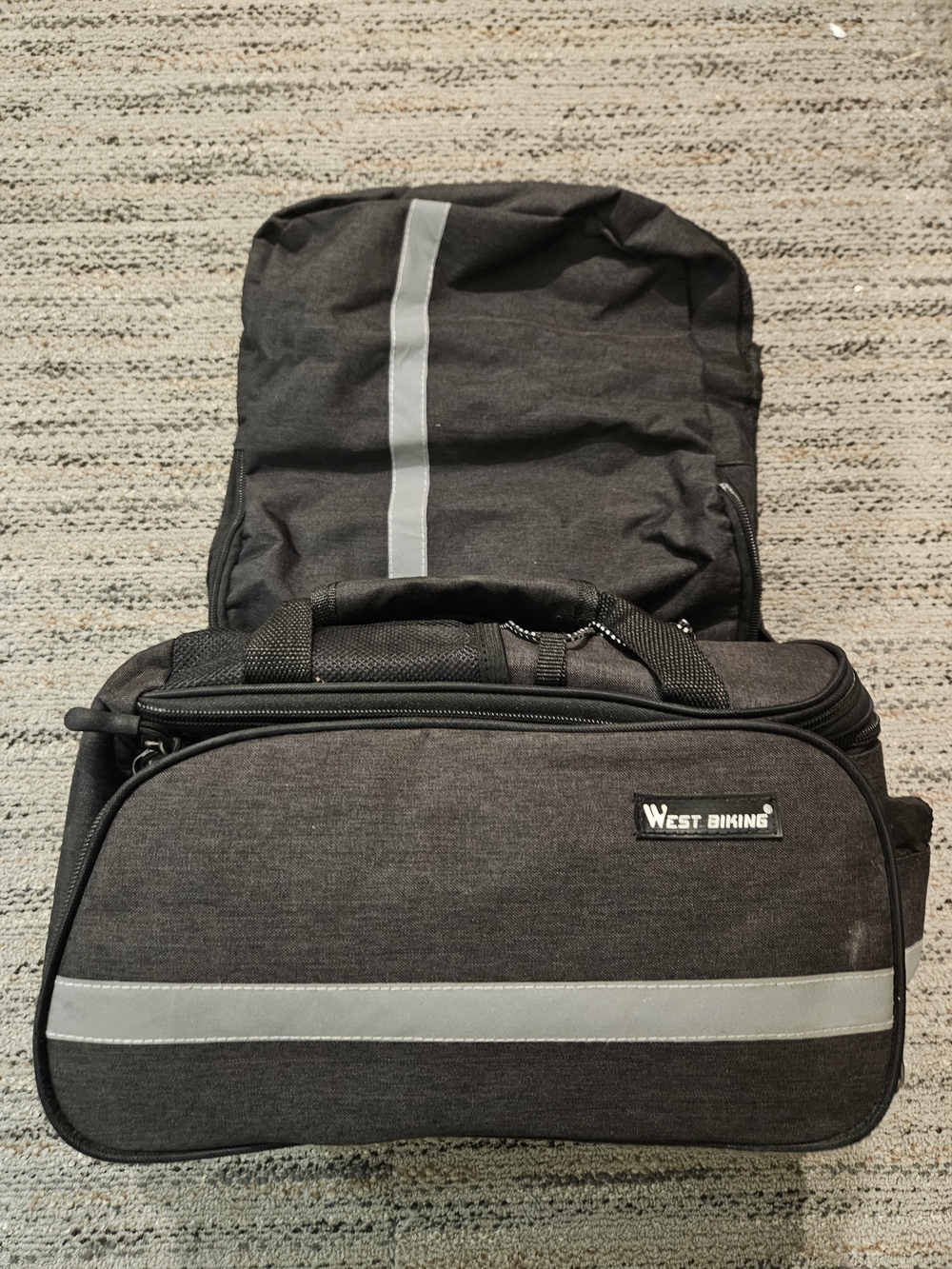 Men's Black Reflective Handlebar Bag